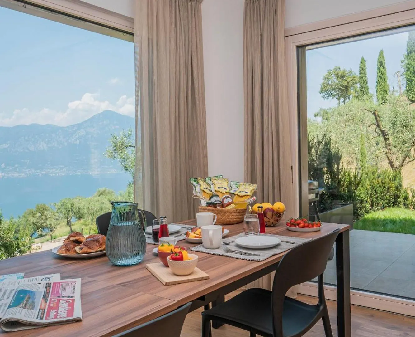 Podere Sabaina, Private Villa Mit Pool, Seeblick Und 3 Wohneinheiten Zur Alleinnutzung Torri Del Benaco Italie