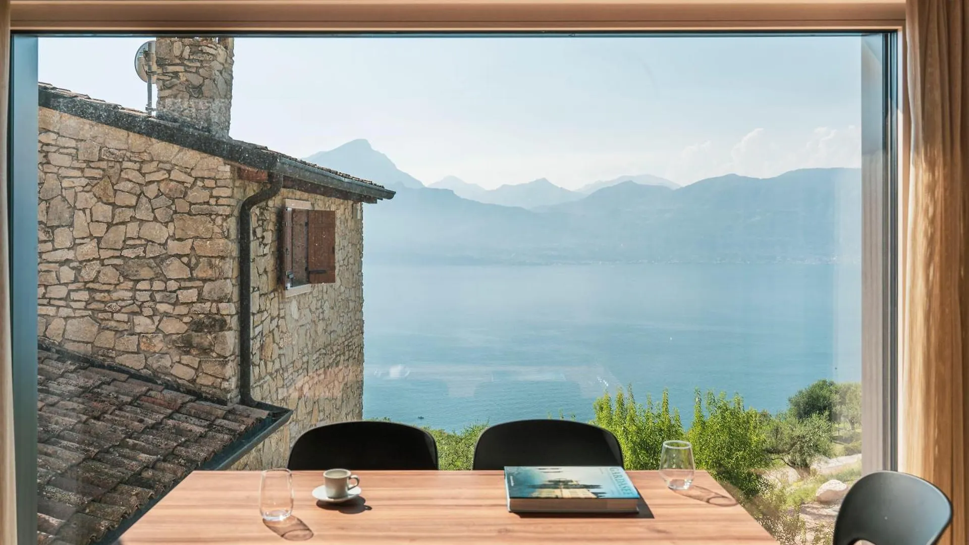 Podere Sabaina, Private Villa Mit Pool, Seeblick Und 3 Wohneinheiten Zur Alleinnutzung Torri Del Benaco