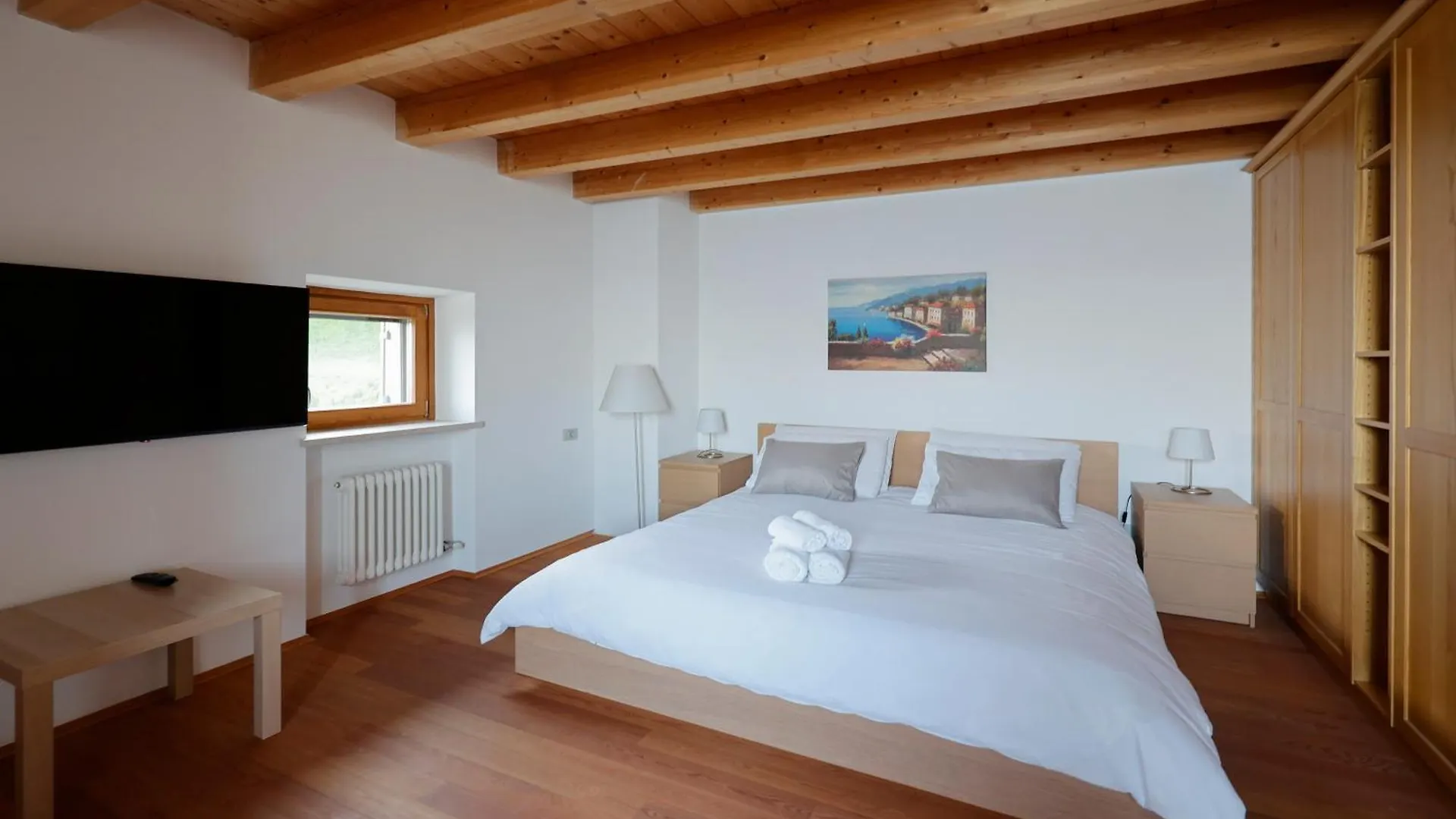 Podere Sabaina, Private Villa Mit Pool, Seeblick Und 3 Wohneinheiten Zur Alleinnutzung Torri Del Benaco Italie